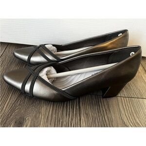 easy street Pump Shoes Size 7.5